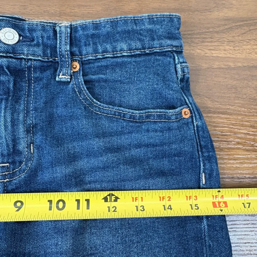 GAP Bermuda Shorts Womens 0 Blue Dark Wash Stretch Denim 11 Inch Inseam Indie